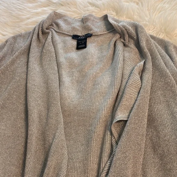 Midnight Velvet Cardigan size XL excellent condition length 37” color silver - Picture 11 of 12